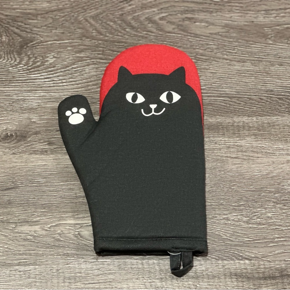 [SOLD] Kitten Cat Baking / Cooking Mitten ❘ Mitt - Black Color (1pc)